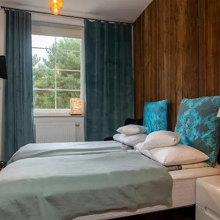 Alojamento de Acomodação e Pequeno-almoço Vinci Rozewie 3*