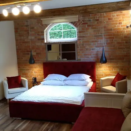 Alojamento de Acomodação e Pequeno-almoço Vinci Rozewie Jastrzębia Góra