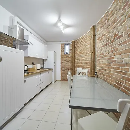 Vinci Rozewie Alojamento de Acomodação e Pequeno-almoço 3*