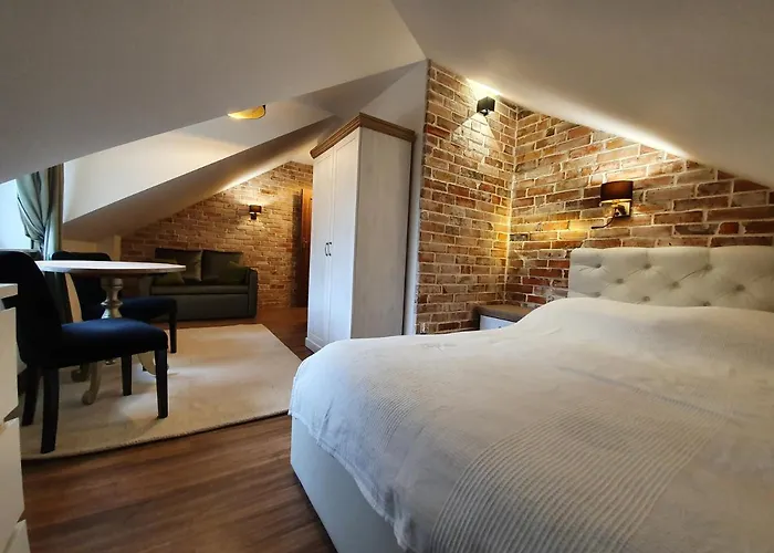 Vinci Rozewie Ястшембя-Гура